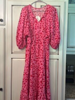 Pink Floral Midi Dress with Puff Sleeves